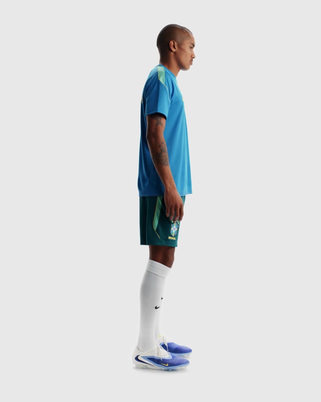 NIKE公式】ブラジル ストライク メンズ ナイキ Dri-FIT サッカー